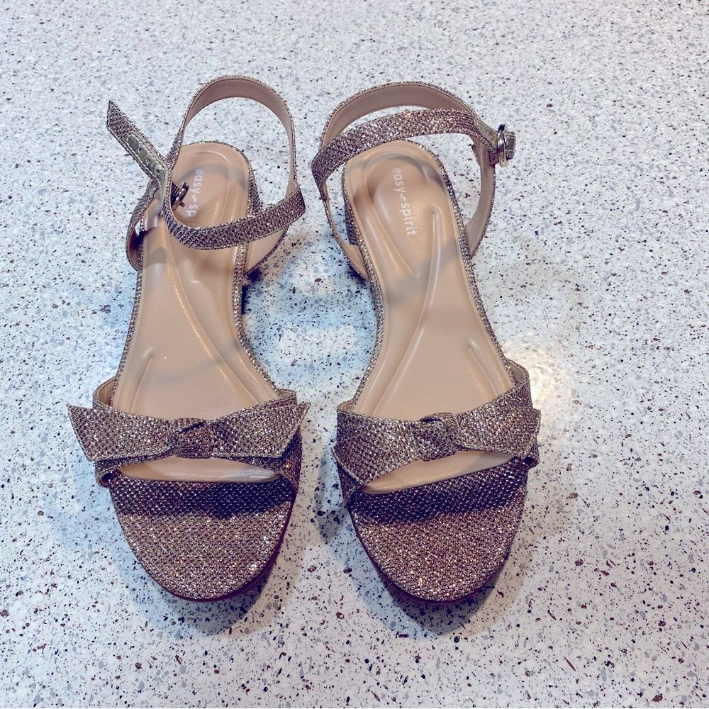 Easy Spirit GINOVA 2 Canvas Gold Block Heel Embellished Bow Strappy Sandals 8.5